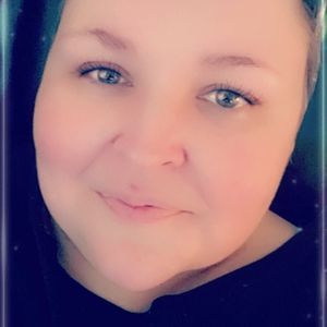 Meet your Posher, Karrie